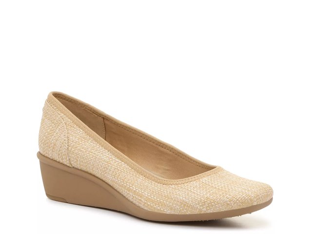 Anne klein sport hattie wedge sale pump