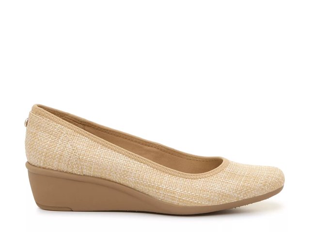 Wedge pump shoes online