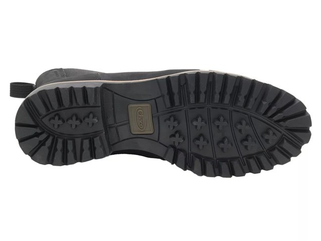 Chaco hotsell black boots