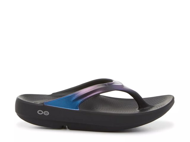OOFOS OOlala Luxe Flip Flop - Women's - Free Shipping | DSW