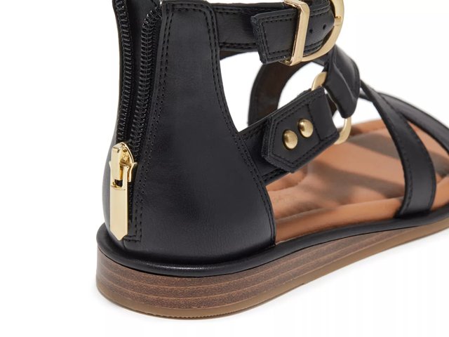 Crown vintage regina gladiator sandal store