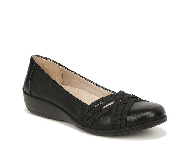 LifeStride Incredible Wedge Pump - Free Shipping | DSW