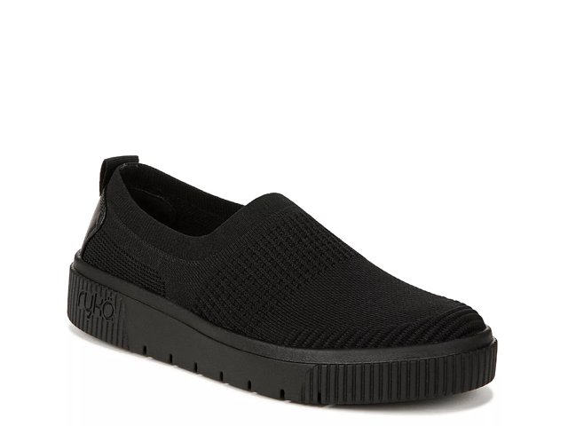 Dsw womens slip on sneakers 2025