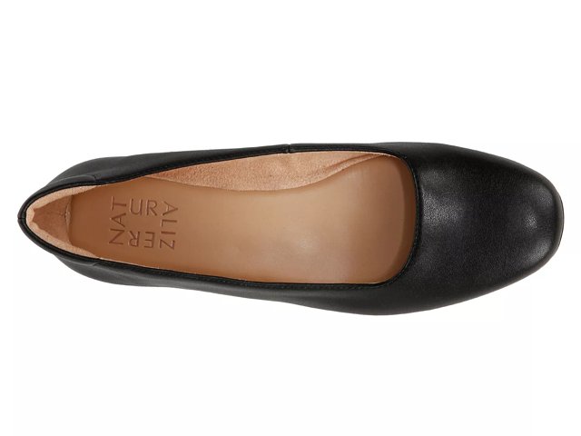 Naturalizer kari loafer sales