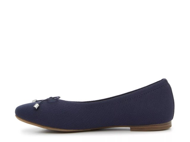 Navy flats dsw top