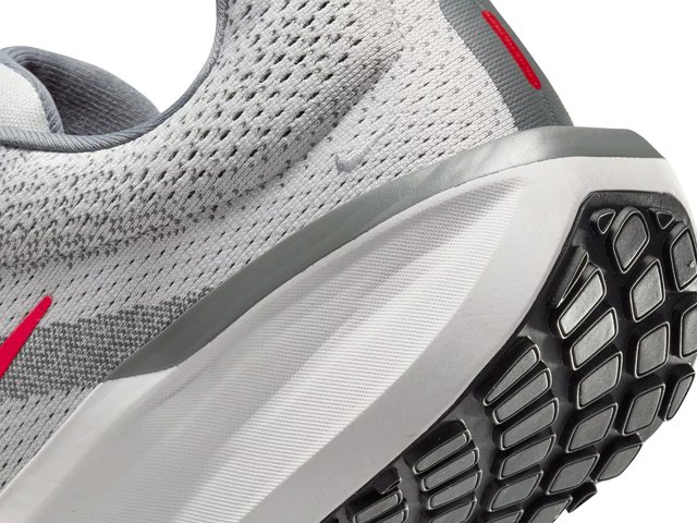Nike Winflo 11 Running Shoe Men s Free Shipping DSW