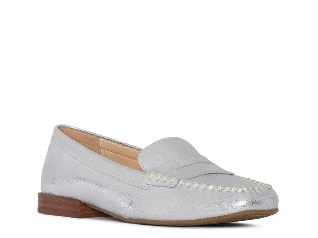 Donald Pliner Women s binah Leather Loafers