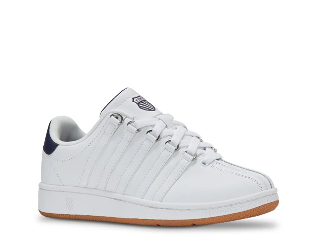 K-Swiss Classic VN Sneaker - Women's