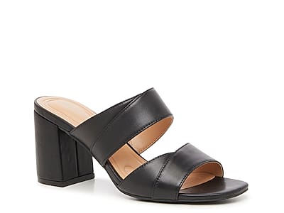 ADRIENNE VITTADINI Women's Slide Sandal, Black, 8 : : Clothing,  Shoes & Accessories