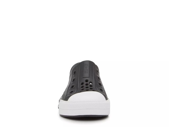 Boys slip on converse store