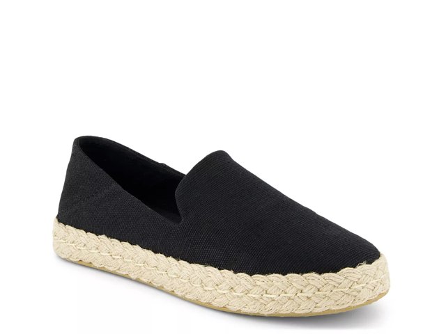 Black and white toms shop