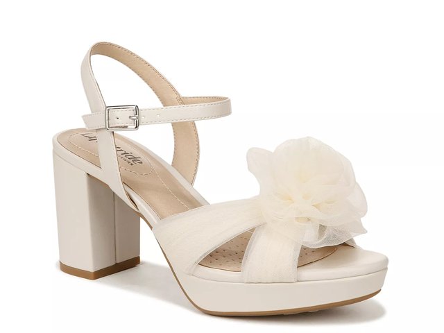 LifeStride Last Dance Platform Sandal - Free Shipping | DSW