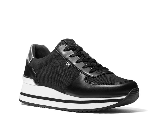 monique trainer michael kors
