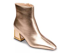 Dsw 2025 gold boots