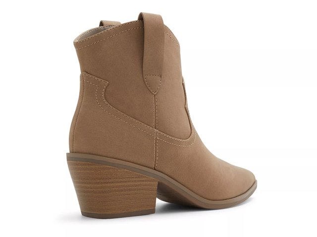 Dsw womens cowboy boots shop