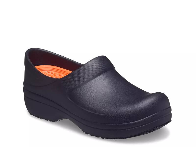 Dsw womens nursing sales shoes