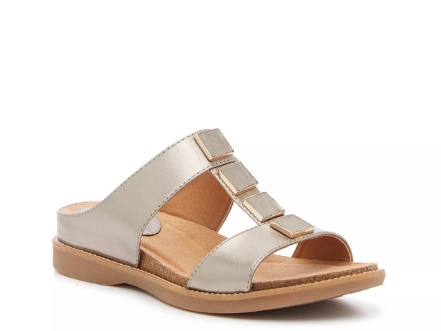 Sofft metallic sandals clearance