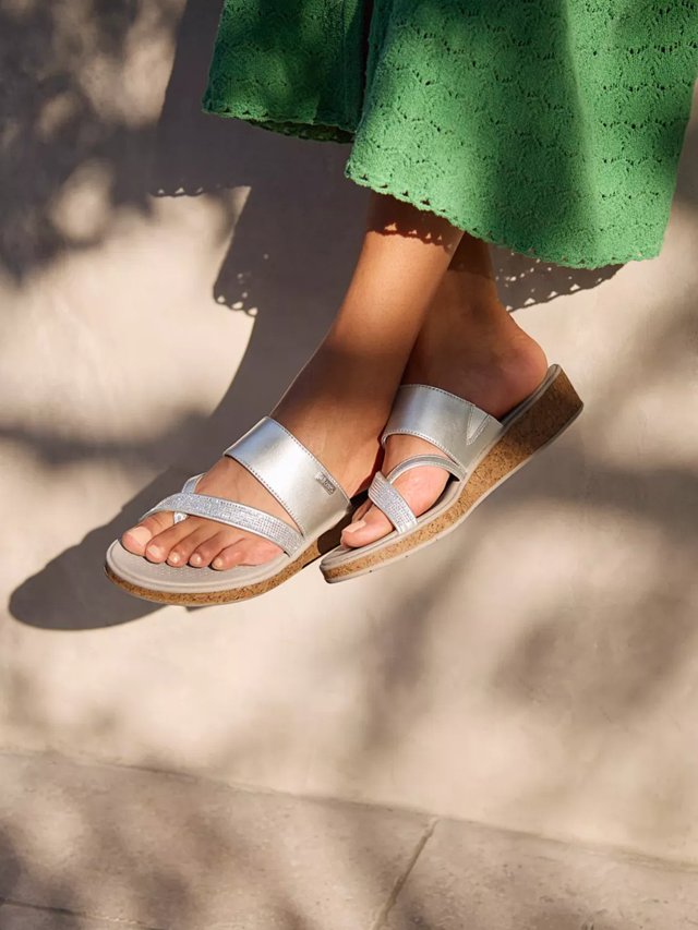 Bzees vista wedge sandal best sale