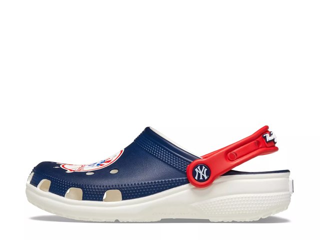 Yankees crocs outlet