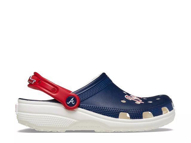 Crocs MLB Atlanta Braves Classic Clog - Free Shipping | DSW