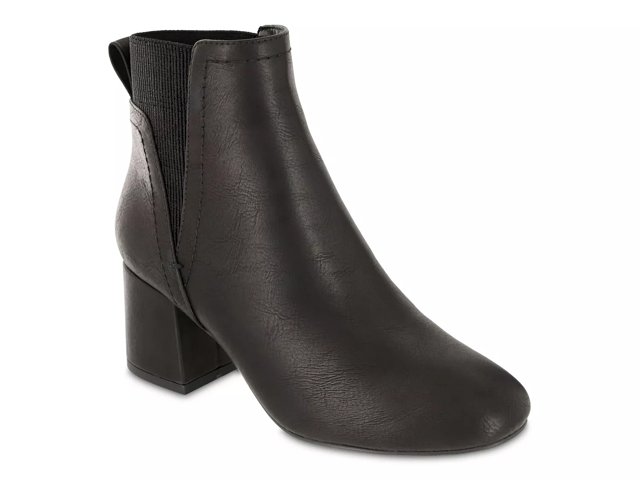 Mia amore store booties