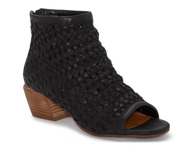 Dsw black peep toe booties sales