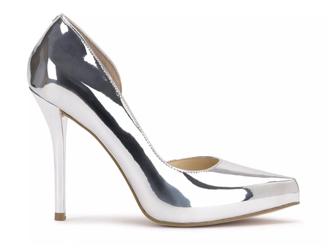 Silver pump shoes top