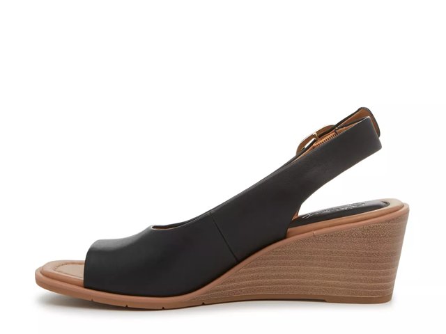 Gabel Wedge Sandal