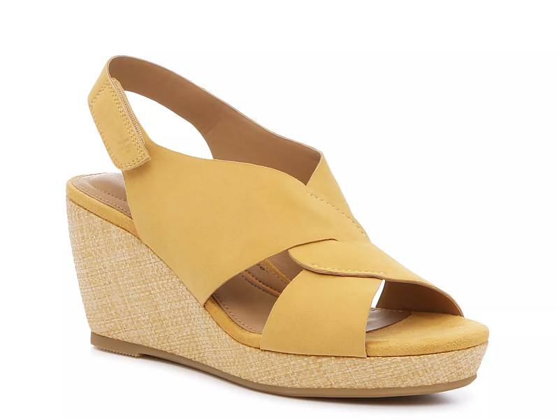 Yellow wedges dsw top