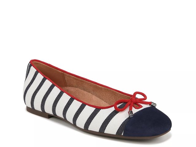 Vionic Klara Flat