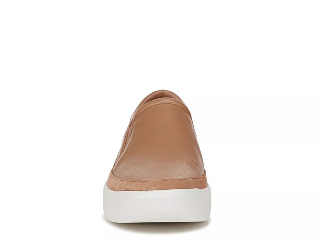 vionic avery slip on sneaker