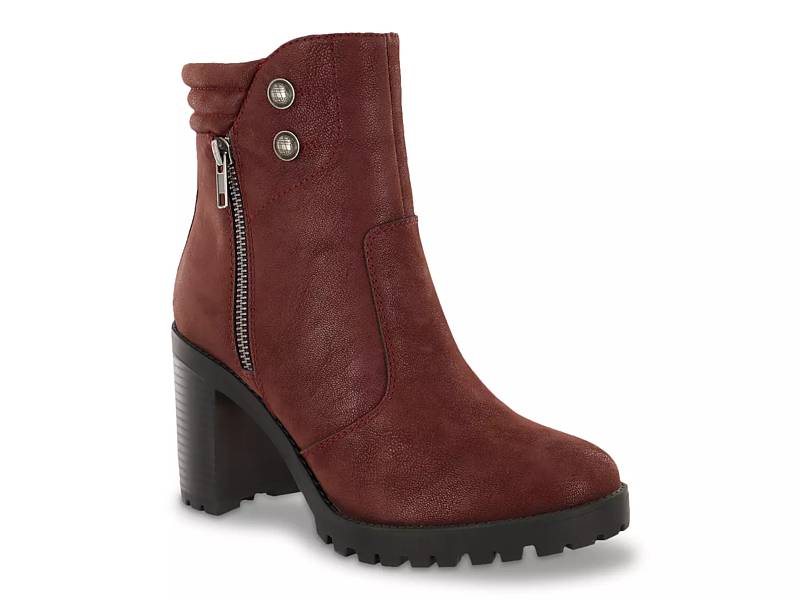 Mia boots clearance dsw