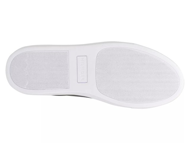 Tommy Hilfiger Brecon Sneaker - Free Shipping | DSW