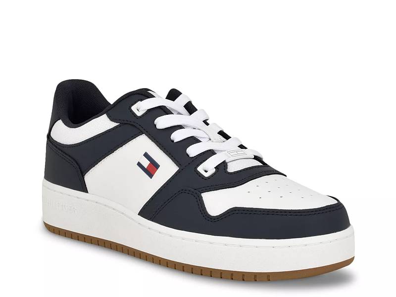 Tommy hilfiger hot sale sneakers dsw