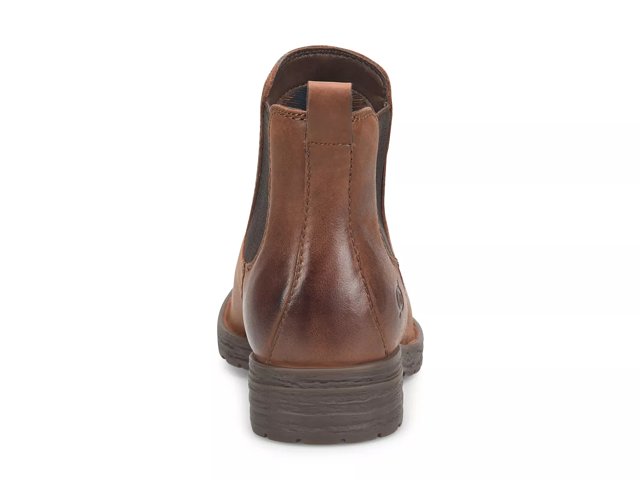 Born cove boots sales