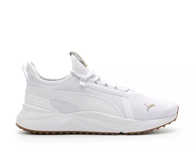 Puma Men s Pacer Future Street Gum Men s Running Shoes White in Size 8