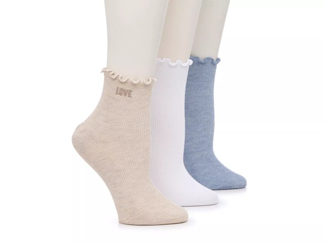 Steve Madden Love Ruffle Women s Crew Socks 3 Pack Free Shipping DSW