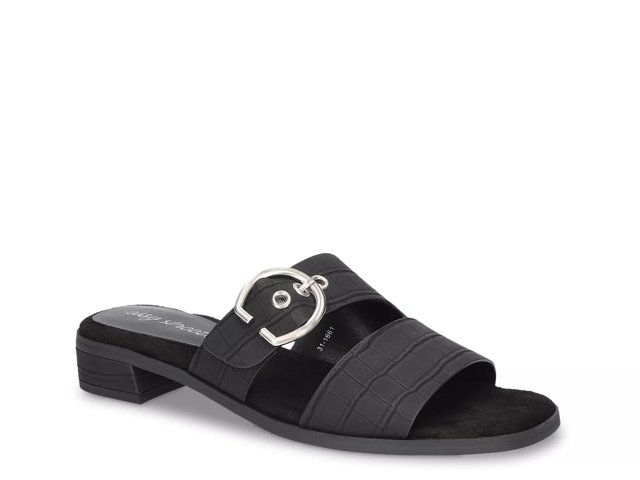 Easy Street Viviana Sandal