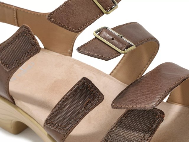 Dsw dansko sandals deals