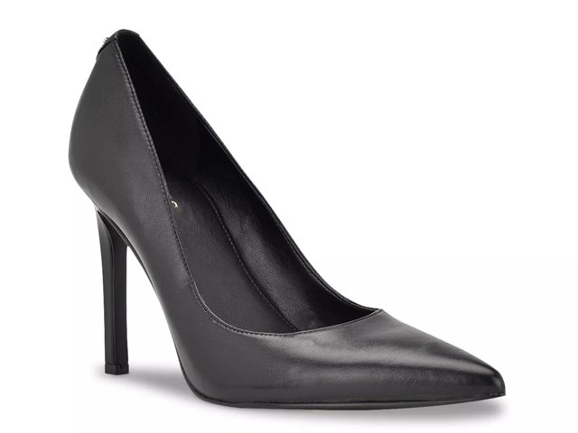 Dsw pointed toe pumps 2025