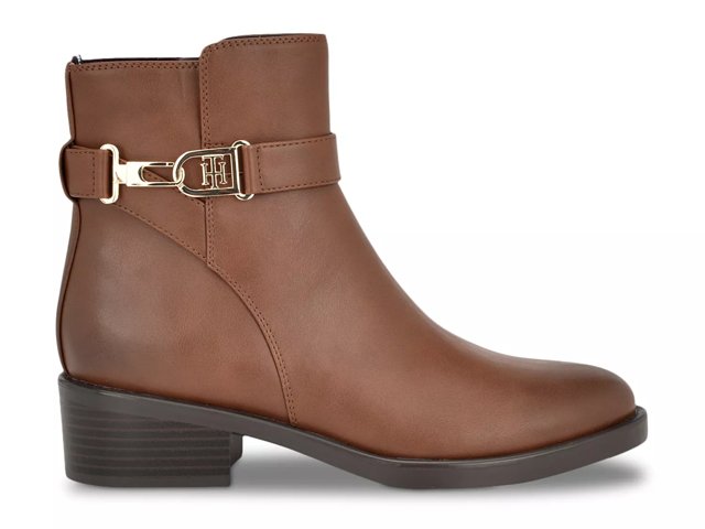 Tommy hilfiger statement buckle boots discount