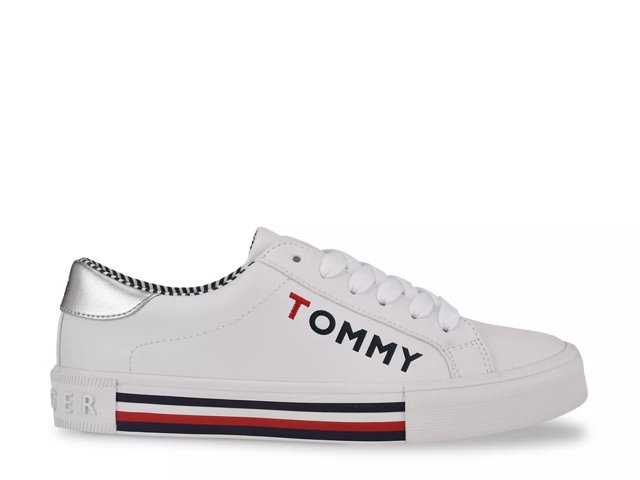 Tommy hilfiger converse store