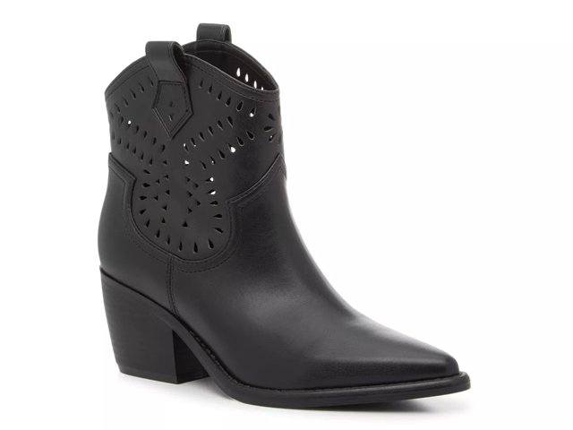 Marc fisher cowboy boots deals