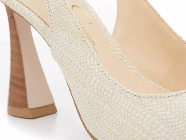 Jessica Simpson Liliya Pump