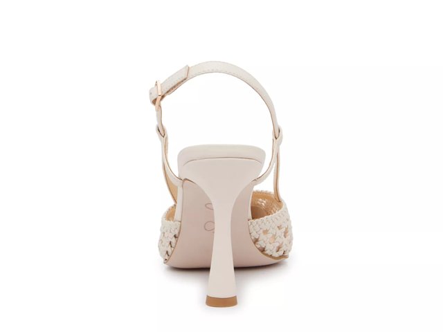 Jessica Simpson Littia Pump