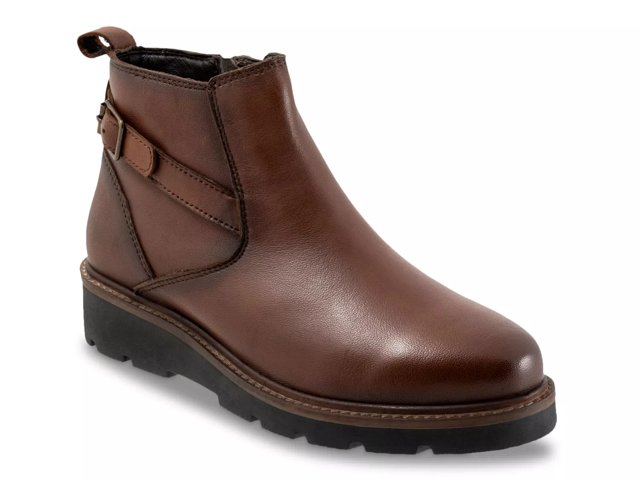 Softwalk booties discount
