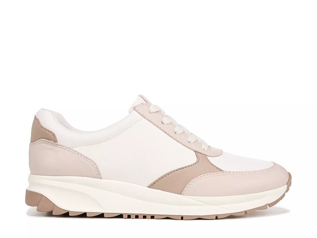 Naturalizer Shay Sneaker