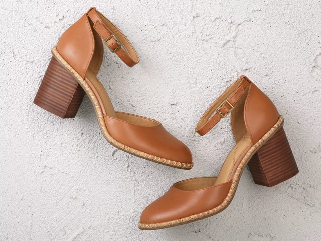 Crown Vintage Velerie Pump