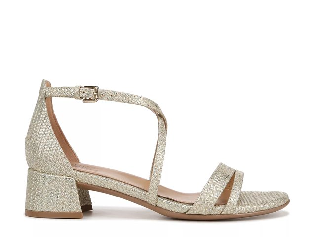 Dsw flat silver sales shoes