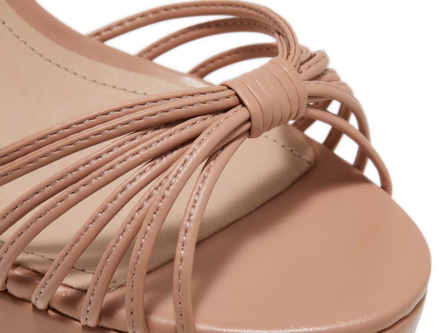 Yanna Sandal